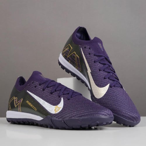 جزمة كرة قدم Nike1