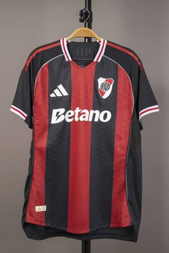 طقم ريفر بليت الاحتياطي 2025/2026