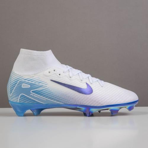 جزمة كرة قدم Nike