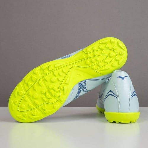 جزمة كرة قدم Mizuno