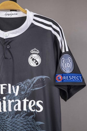 قميص ريال مدريد كلاسيك 2014