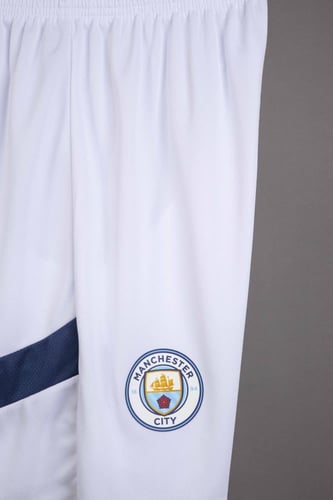 طقم مانشيستر سيتي الاساسي 2024/2025