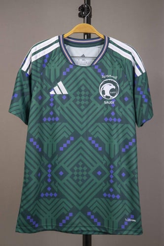 طقم منتخب السعوديه 2025/2026