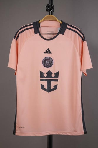 طقم انتر ميامي الاساسي 2024/2025