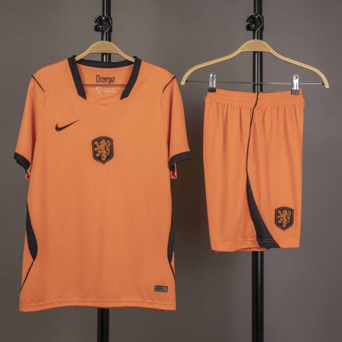 طقم هولندا الاساسي 2026/2027
