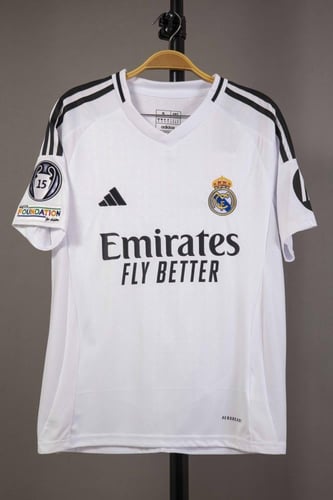 طقم ريال مدريد الاساسي 2025/2024 نسخة جمهور