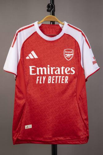 قميص ارسنال الاساسي 2025/2026