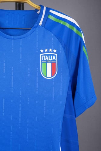 قميص ايطاليا الاساسي 2024/2025