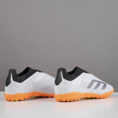 جزمة كرة قدم