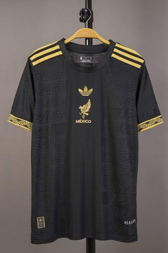 طقم المكسيك الاساسي 2025/2026