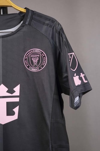 طقم انتر ميامي الاحتياطي 2025/2026