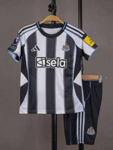 طقم نيوكاسل الاساسي اطفال 2025/2026