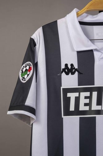 طقم اليوفي كلاسيكي