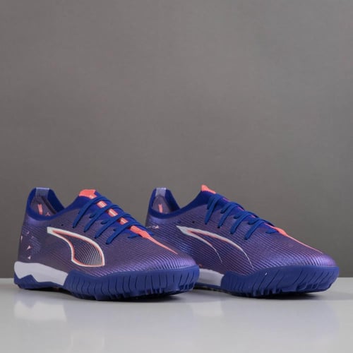 جزمة كرة قدم PUMA