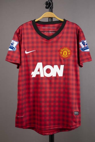 طقم مانشستر يونايتد 2012/2013