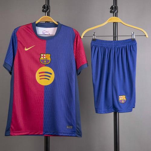 طقم برشلونة الاساسي 2024/2025