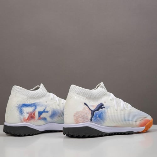 جزمة كرة قدم Puma