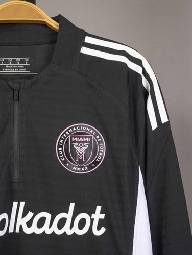 طقم تمارين انتر ميامي 2025/2026