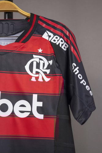 طقم فلامنغو الاساسي 2025/2026