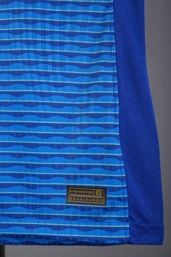 قميص البرازيل الاحتياطي 2024/2025