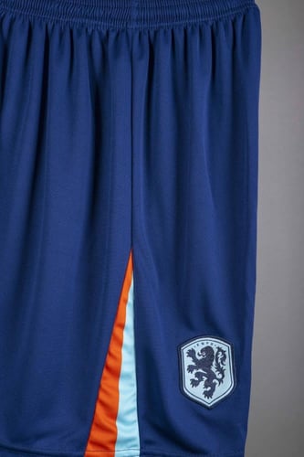 طقم منتخب هولندا الاحتياطي 2024/2025