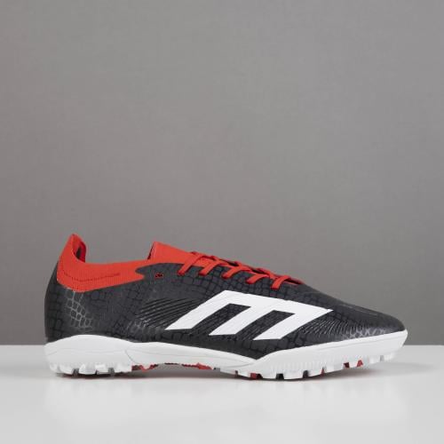 جزمة كرة قدم