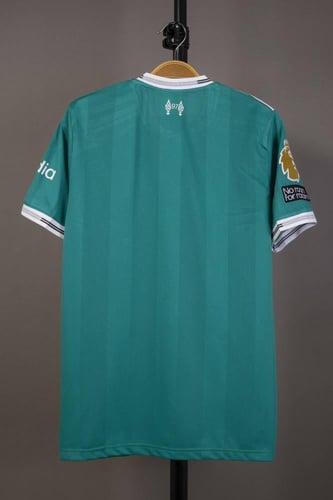 قميص ليفربول الاحتياطي 2025/2026