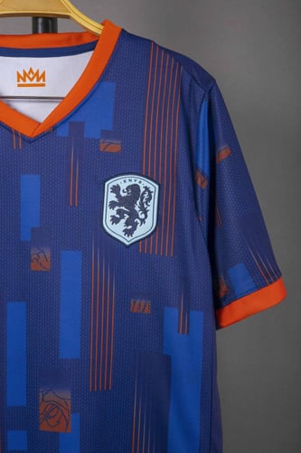 طقم منتخب هولندا الاحتياطي 2024/2025