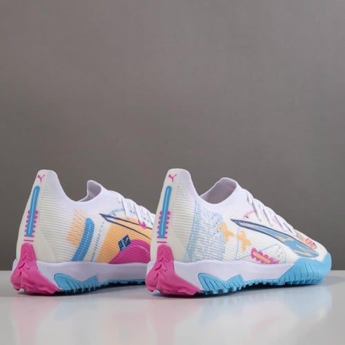 جزمة كرة قدم PUMA