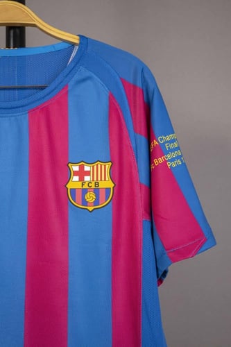 قميص برشلونه الاساسي 2006