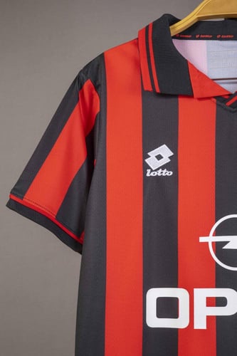 قميص ميلان كلاسيك 1996/1997