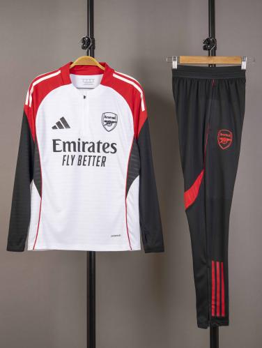 طقم تمارين ارسنال 2025/2026