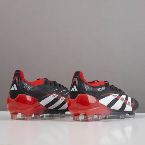 جزمة كرة قدم adidas