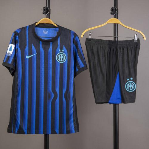 طقم انتر ميلان الاساسي 2026/2025