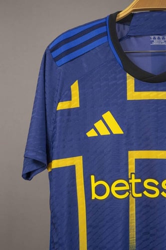 طقم بوكا جونيور الاحتياطي 2025