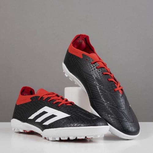 جزمة كرة قدم