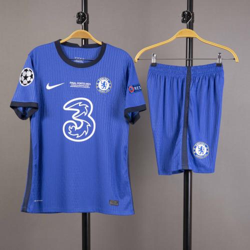 طقم تشيلسي الاساسي 2021