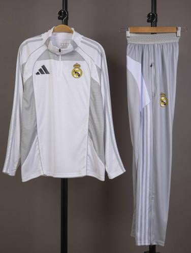 طقم تمارين ريال مدريد 2025/2026