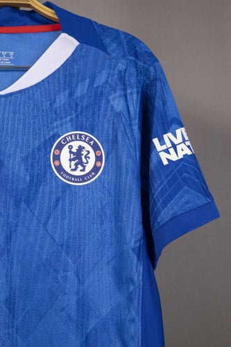 طقم تشيلسي الاساسي 2026/2025