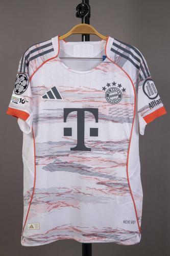 قميص بايرن ميونخ الاحتياطي 2025/2026