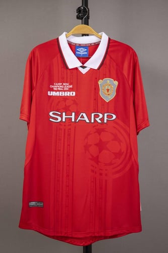 قميص مانشستر يونايتد 1999 - بيكيهام 7