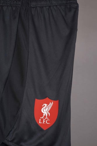 طقم ليفربول الاحتياطي 2025/2026