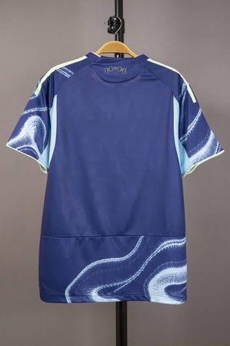 طقم اياكس الاحتياطي 2026/2025