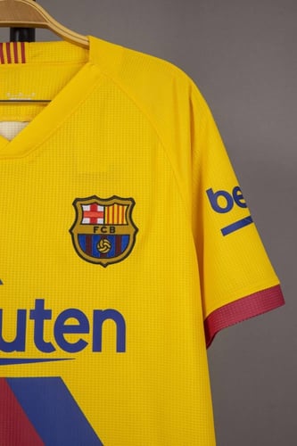 قميص برشلونة 2019