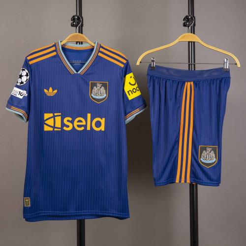 طقم نيوكاسل الاحتياطي 2025/2026