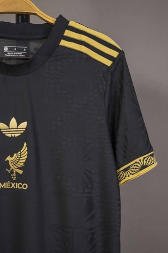 قميص منتخب المكسيك 2025/2026