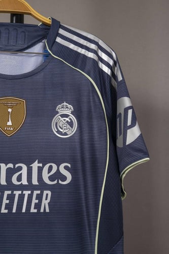 طقم ريال مدريد الاحتياطي 2025/2026