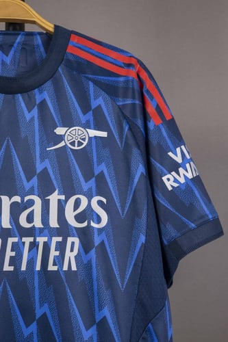 طقم ارسنال الاحتياطي 2026/2025