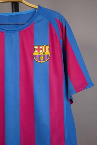 قميص برشلونة 2006 - رونالدينيو 10