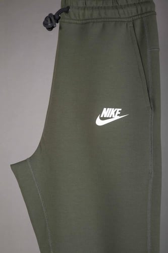 ترنك Nike